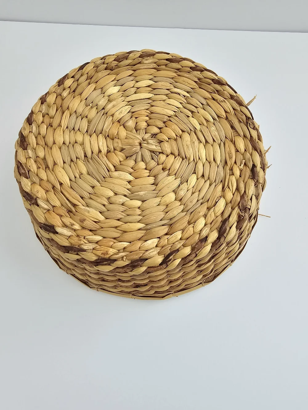 Artisanal Handwoven Seagrass Decorative Bowl